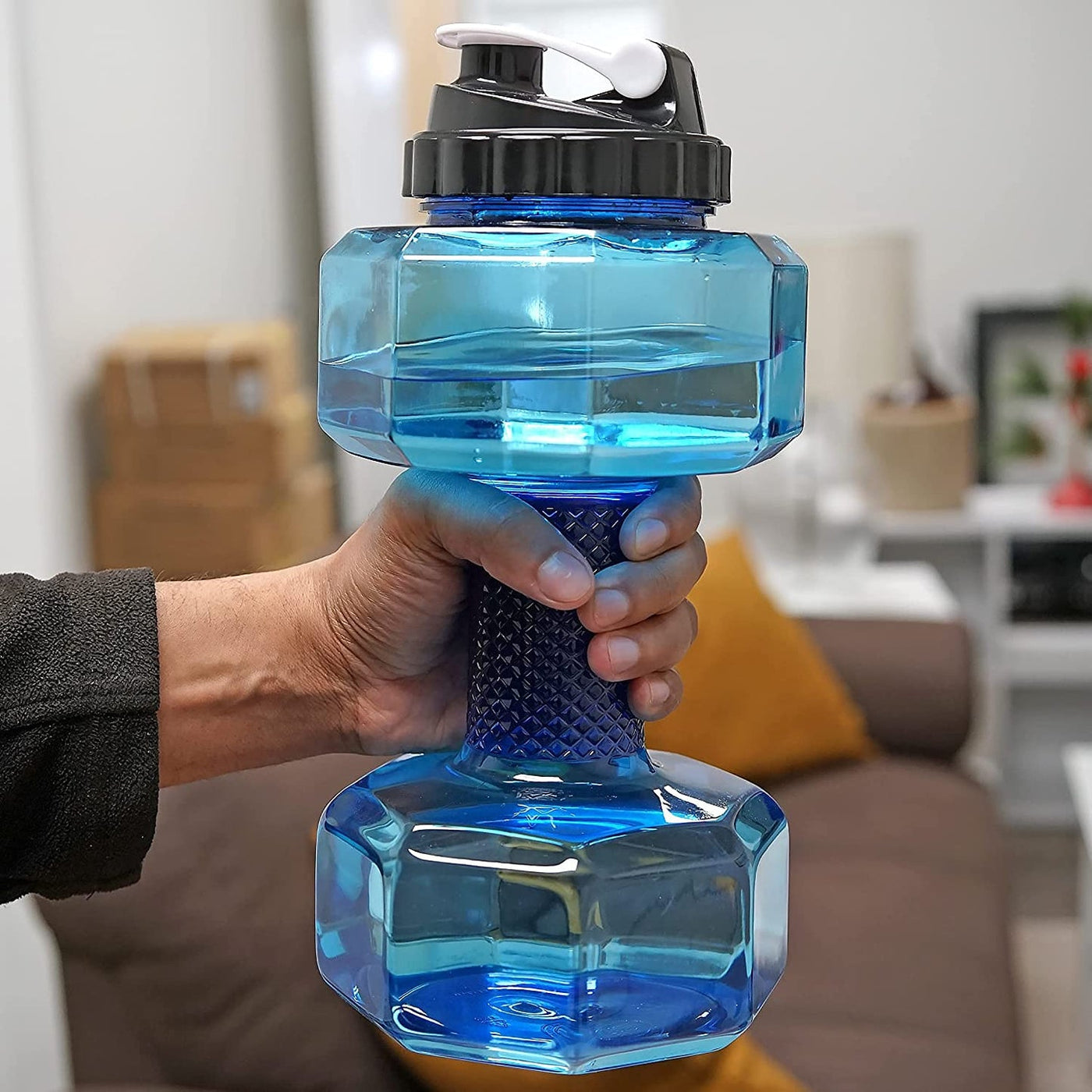 🏋️‍♂️ Dumbbell Shape Water Bottle